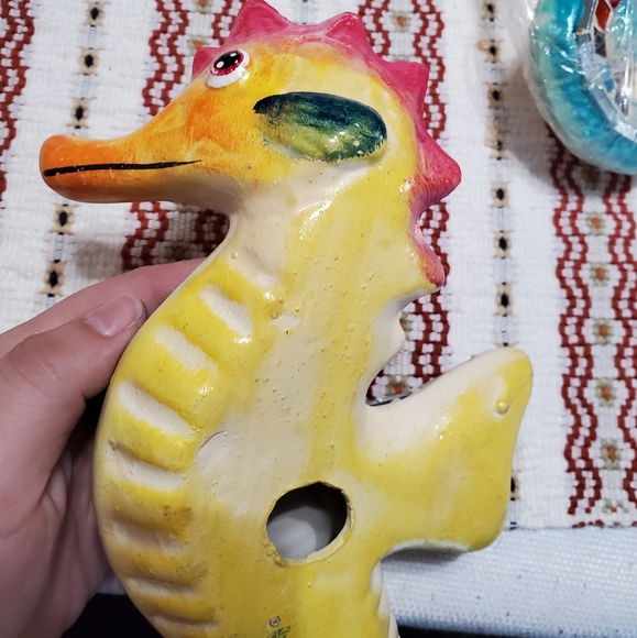 Artisanal Seahorses - Picture 6 of 6